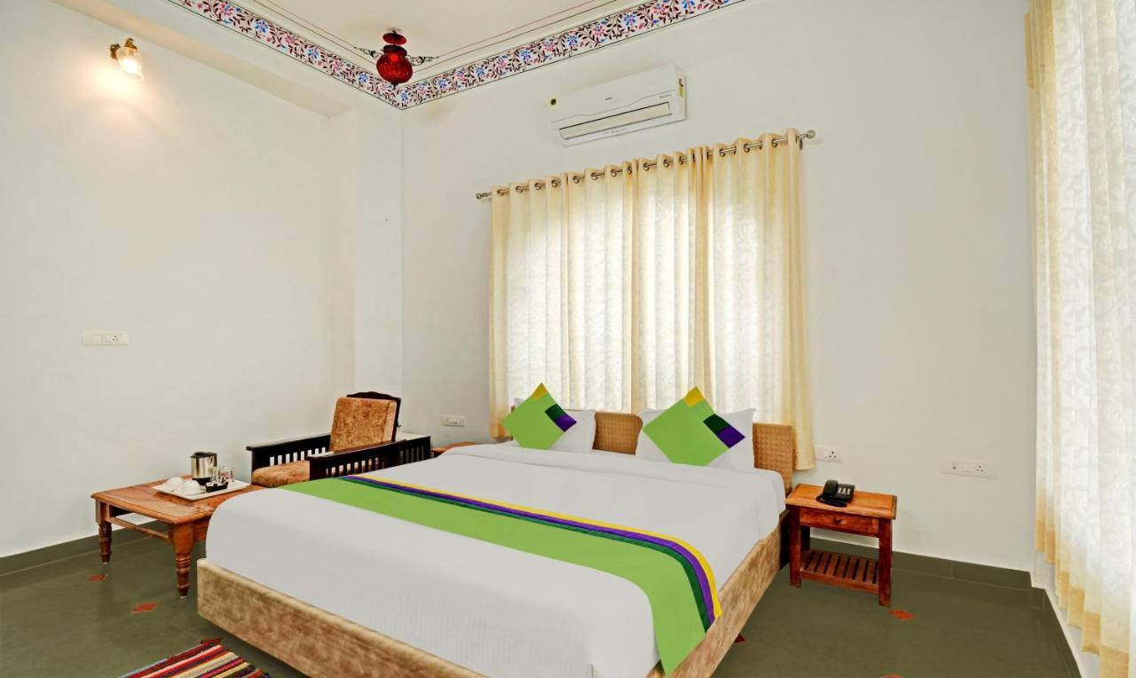 Hotel Treebo Khakhri Haveli Udaipur Esterno foto