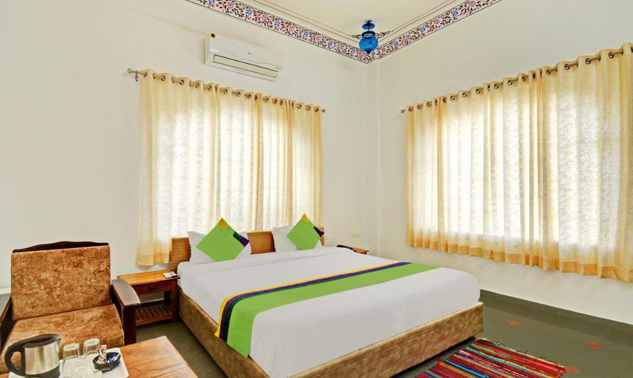 Hotel Treebo Khakhri Haveli Udaipur Esterno foto