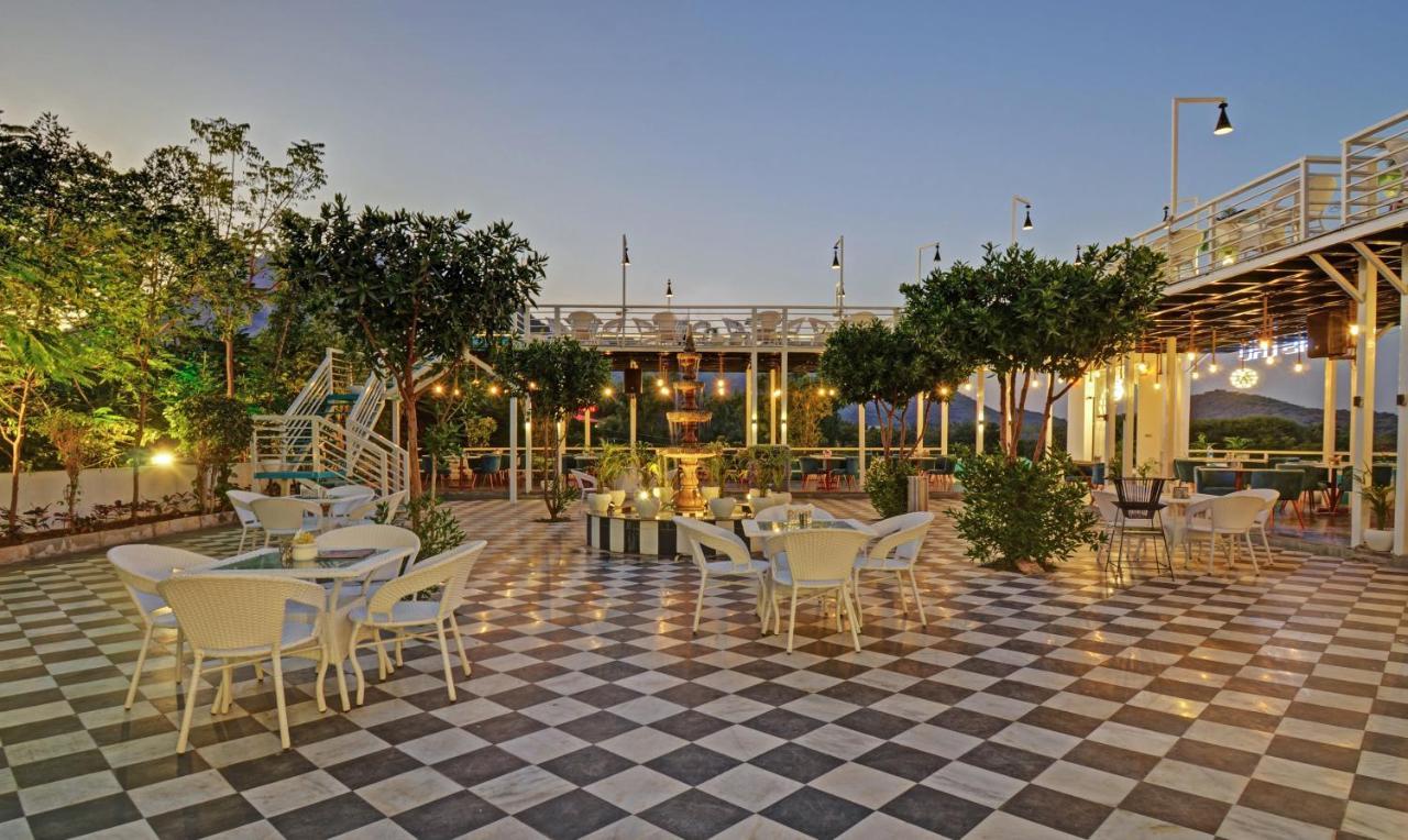 Hotel Treebo Khakhri Haveli Udaipur Esterno foto