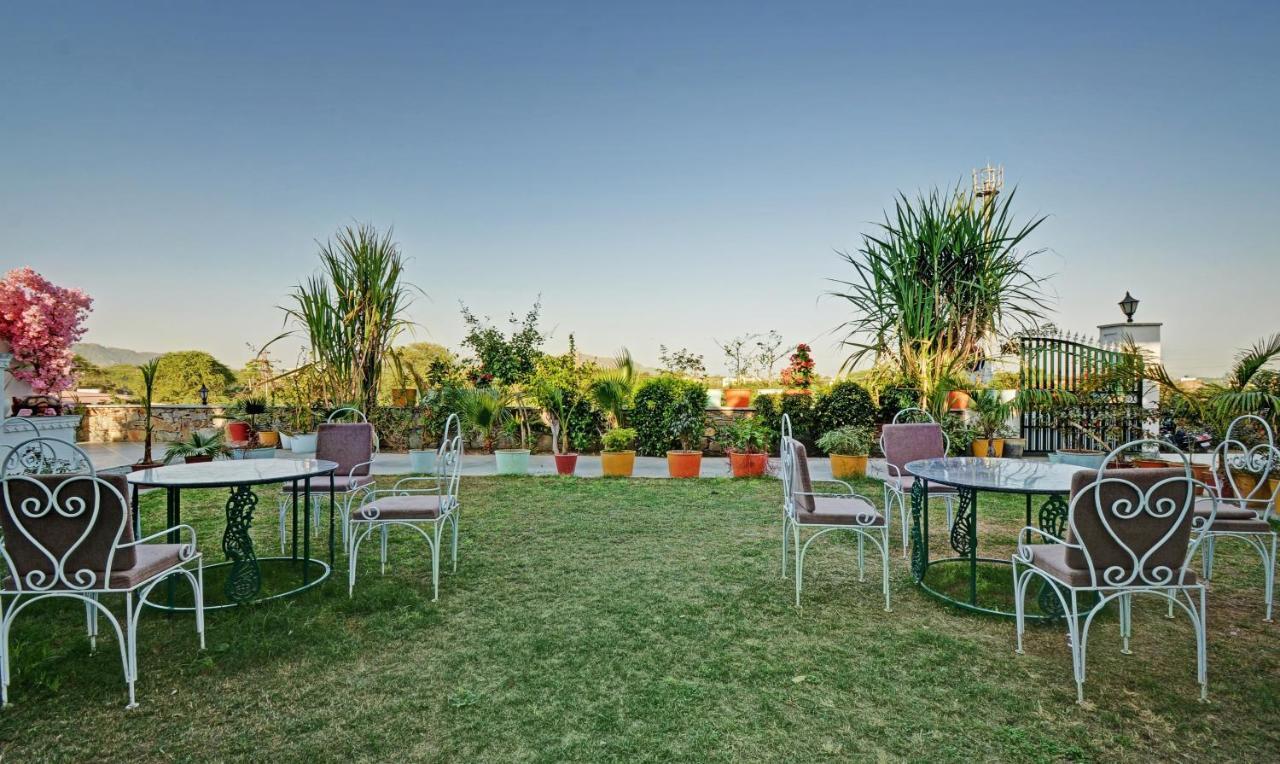 Hotel Treebo Khakhri Haveli Udaipur Esterno foto